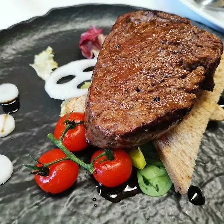 Helios 4* براتسيلافا