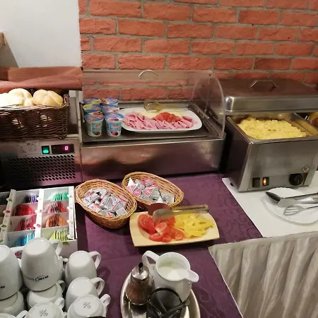 Helios 4* Bratislava